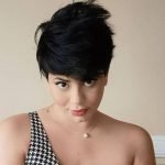 Amaranta Hank. Escritora, periodista y exactriz porno santandereana.